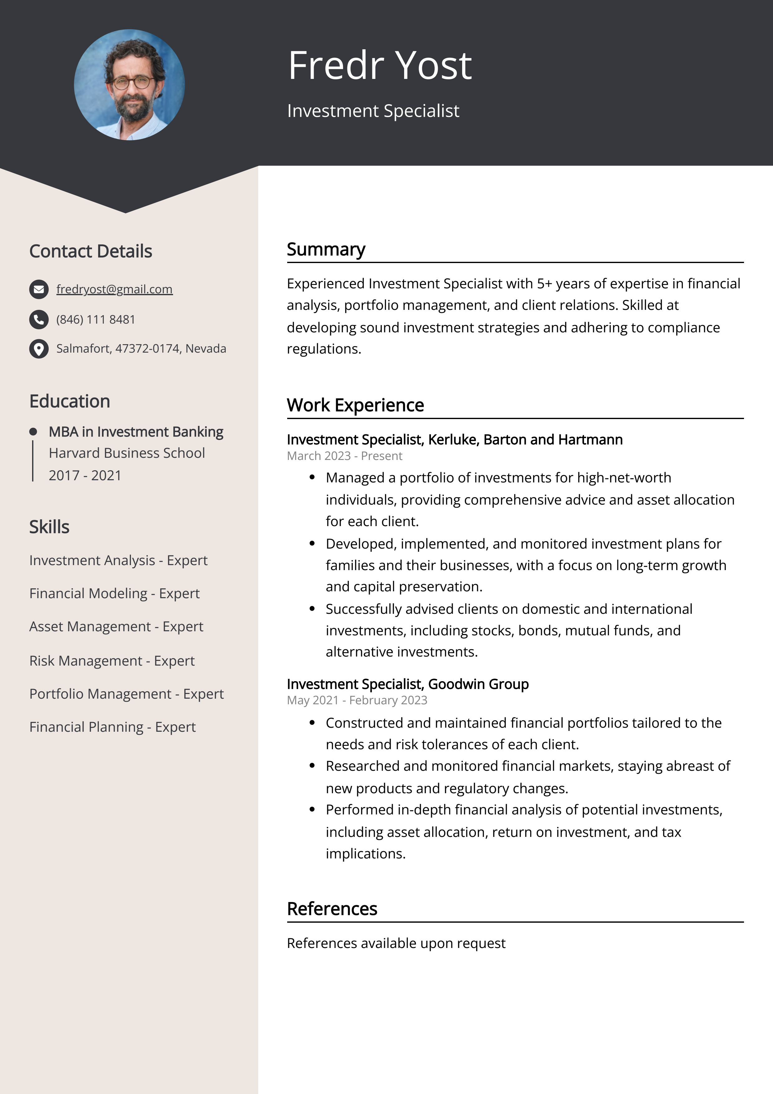 Investment Specialist CV Example